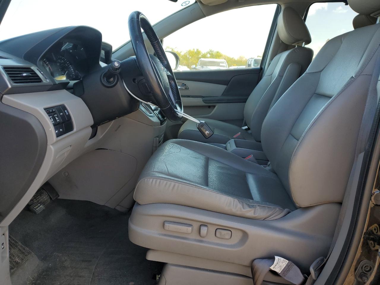 HONDA ODYSSEY TOURING