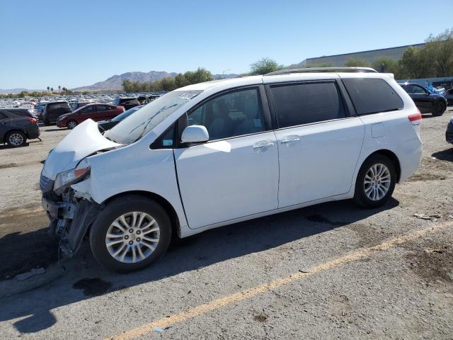 Global Auto Auctions: 2013 TOYOTA SIENNA XLE