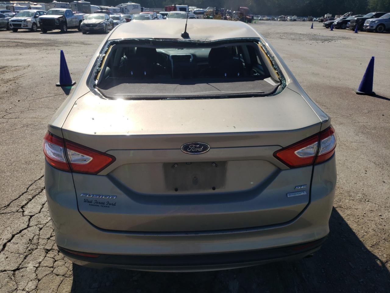 FORD FUSION SE