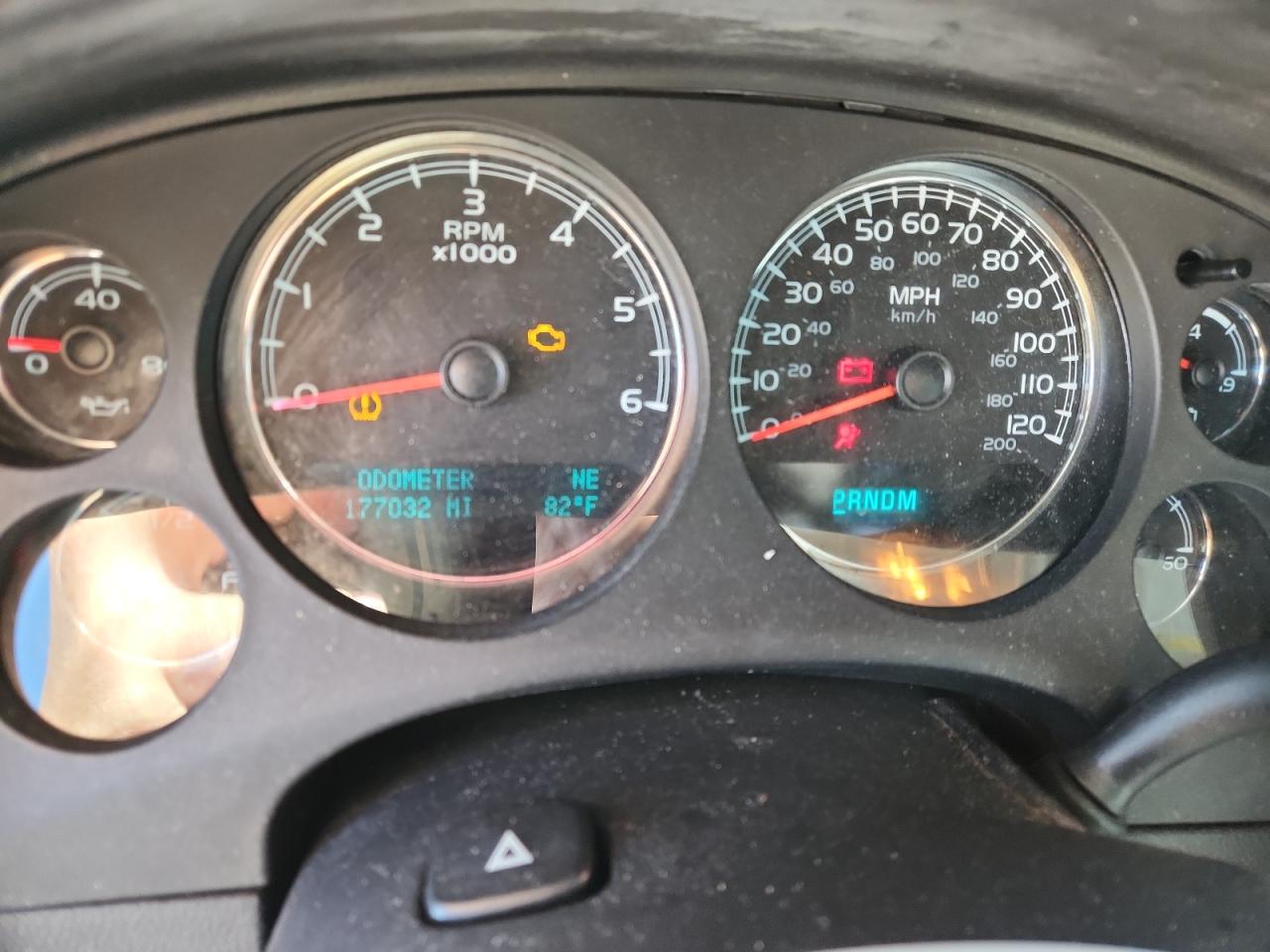 GMC SIERRA K1500 SLT