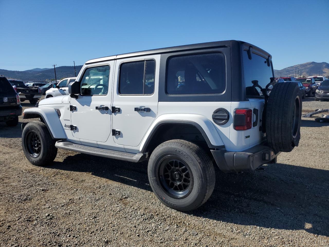 JEEP WRANGLER SAHARA