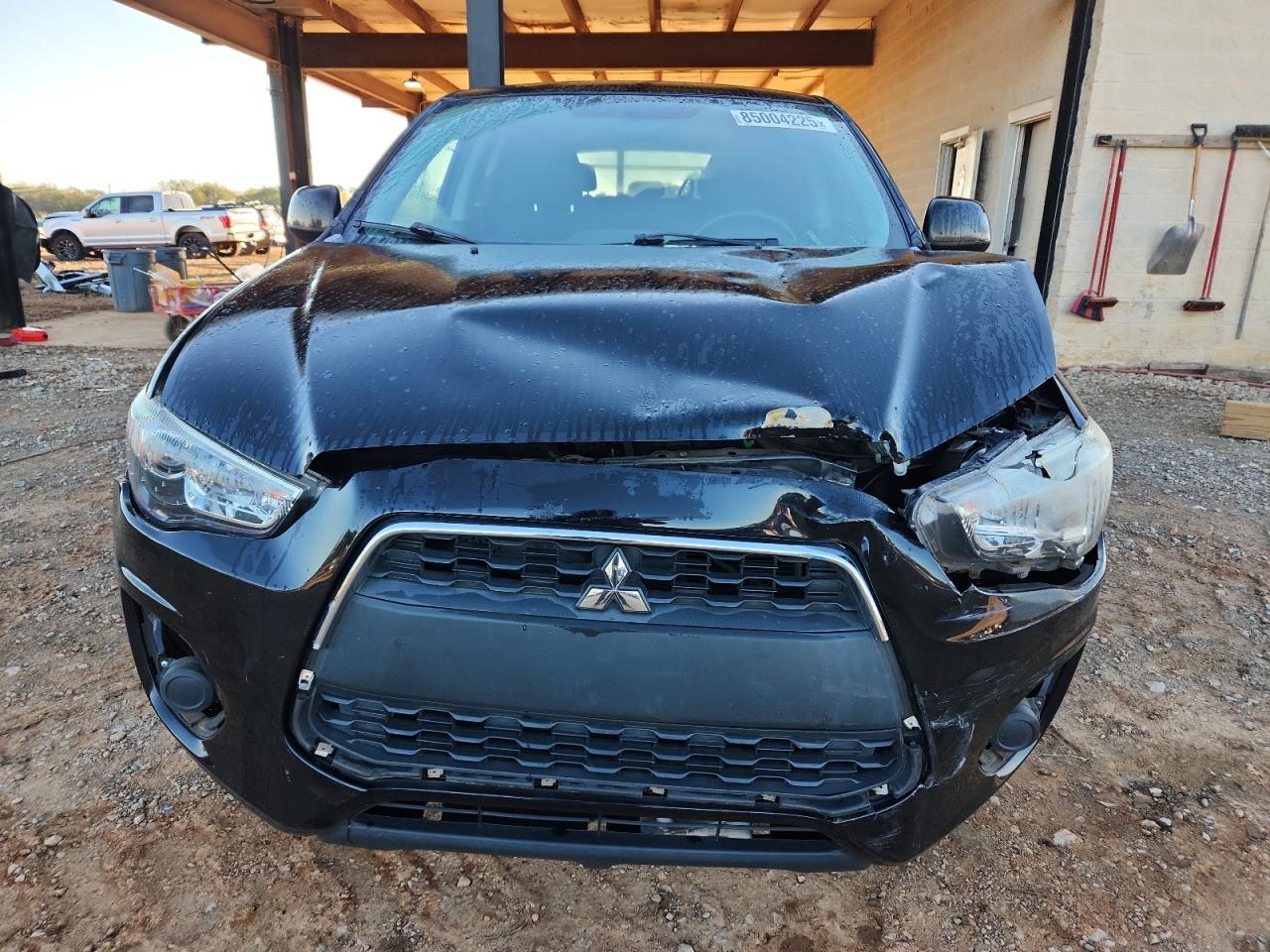 MITSUBISHI OUTLANDER ES