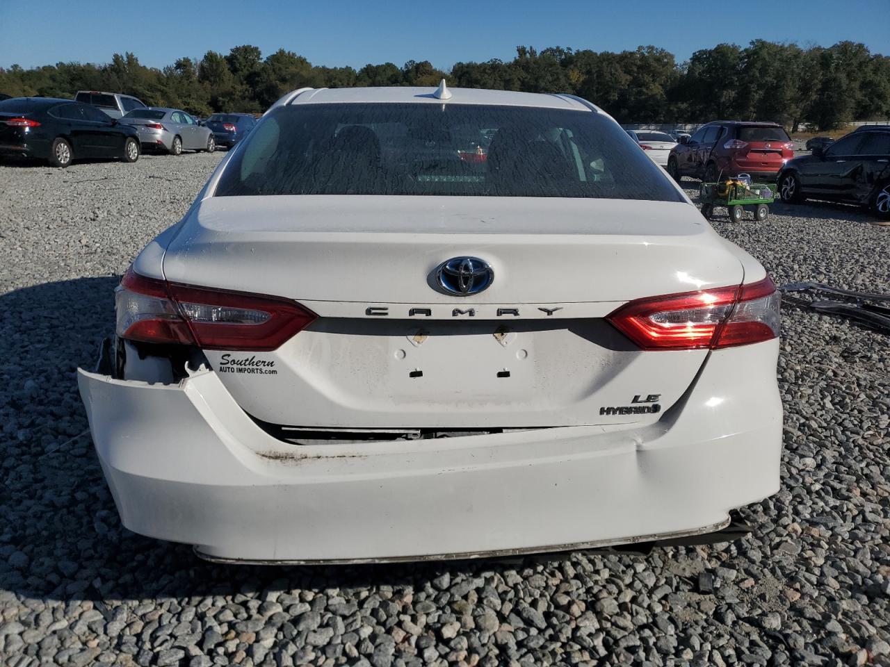 TOYOTA CAMRY LE