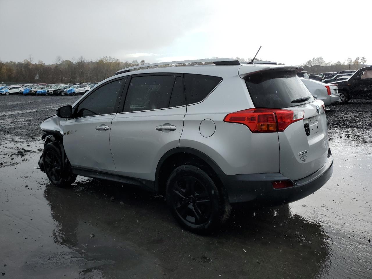 TOYOTA RAV4 LE