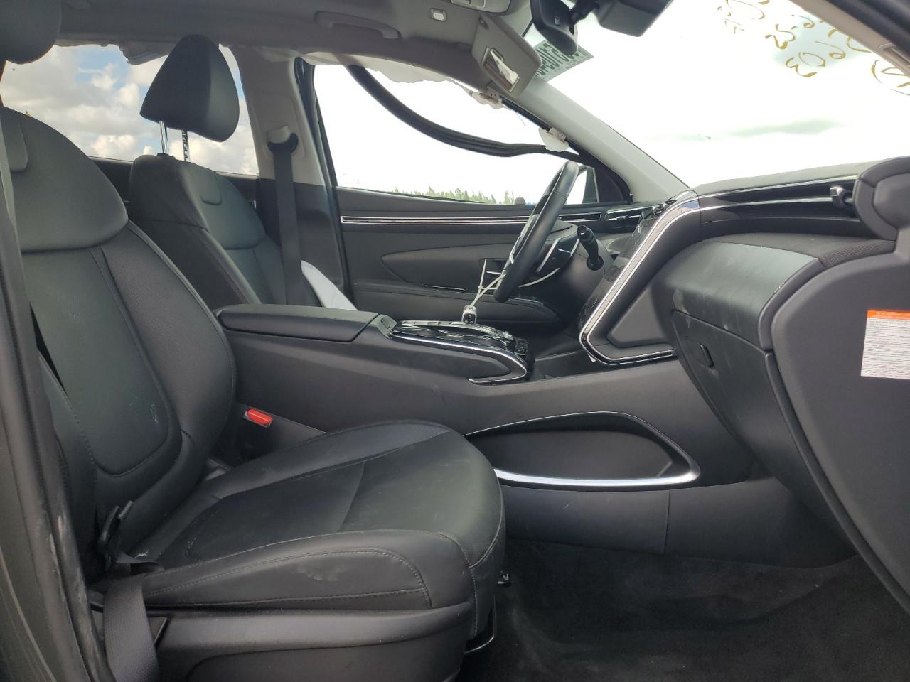 HYUNDAI TUCSON SEL CONVENIENCE