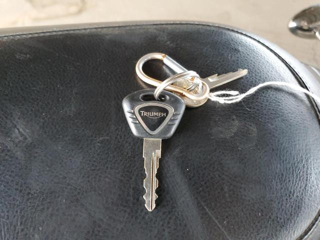 2015 TRIUMPH MOTORCYCLE SPEEDMASTE SMT915RN6FT674226