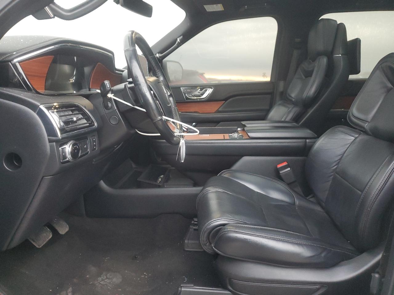 Lot #3316695158 2019 LINCOLN NAVIGATOR