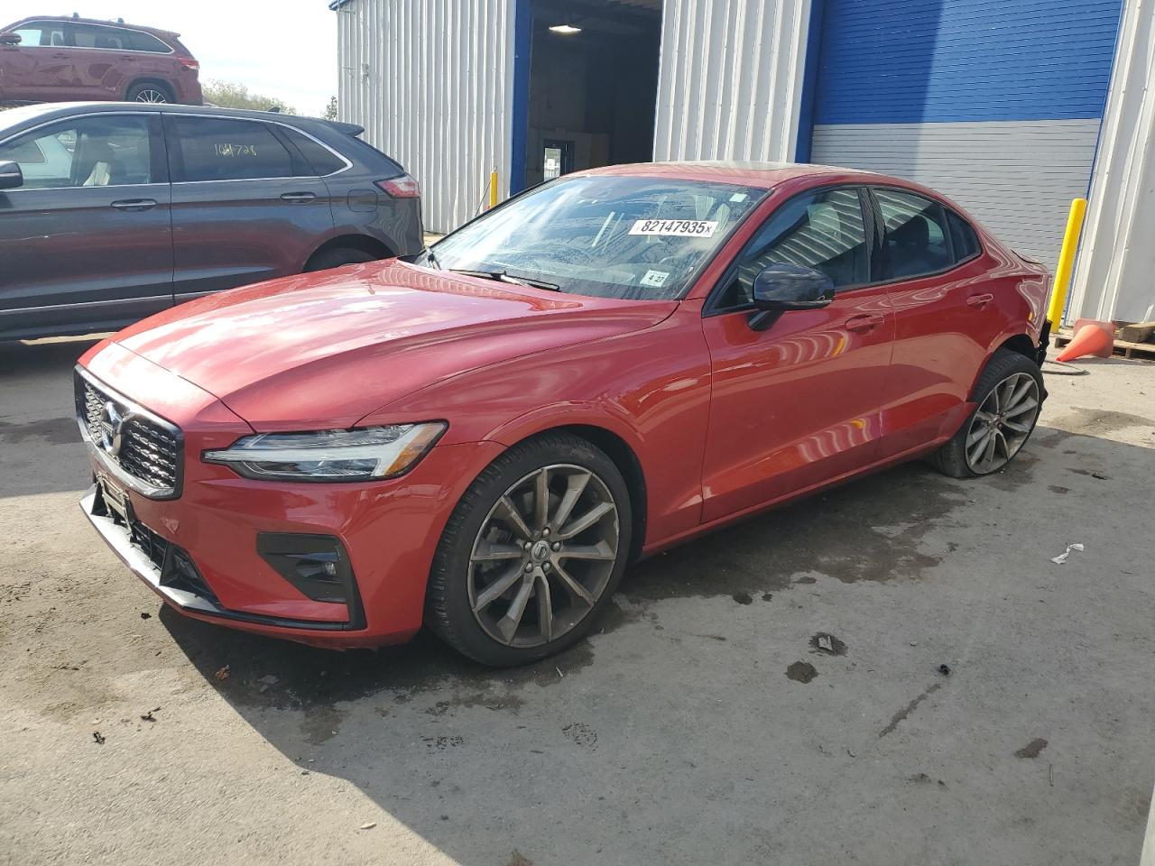 VOLVO S60 T5 MOMENTUM