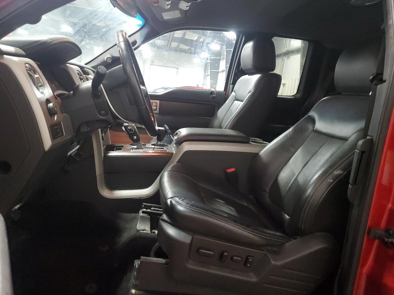 FORD F-150 SUPER CAB