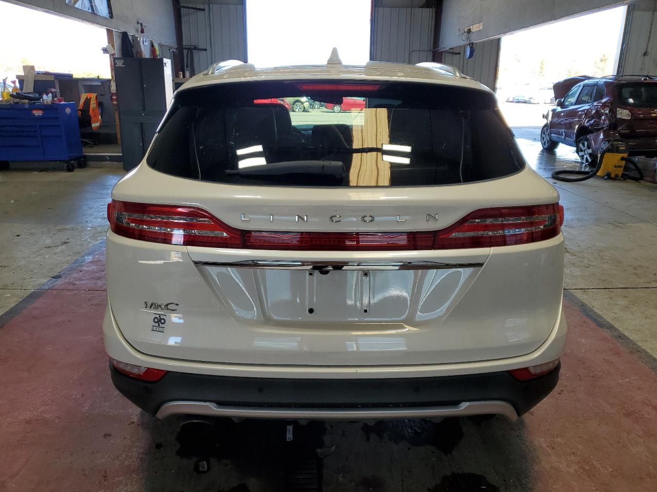 LINCOLN MKC RESERVE