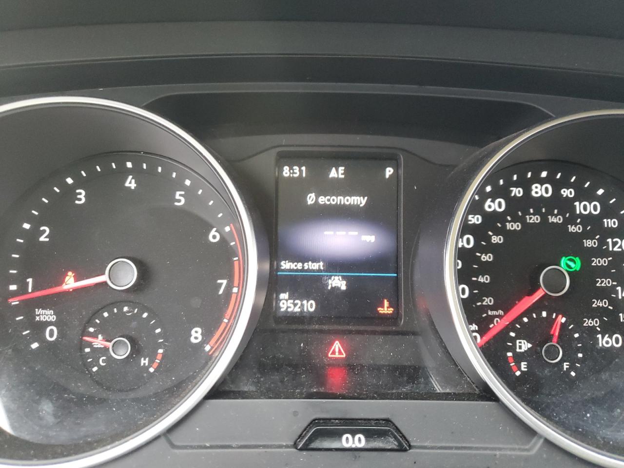 VOLKSWAGEN TIGUAN SE