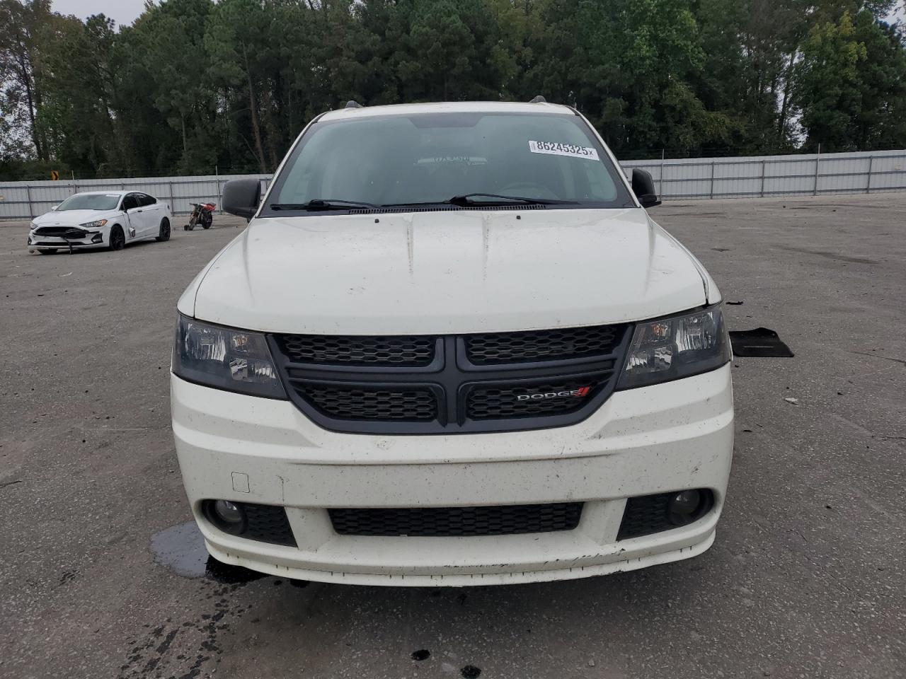 DODGE JOURNEY SE