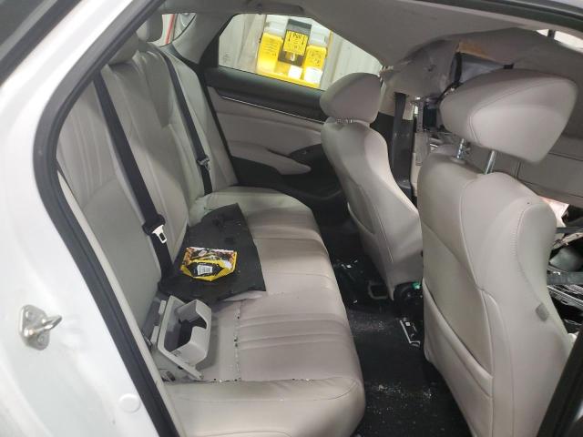 2018 HONDA ACCORD TOU - 1HGCV1F92JA089335