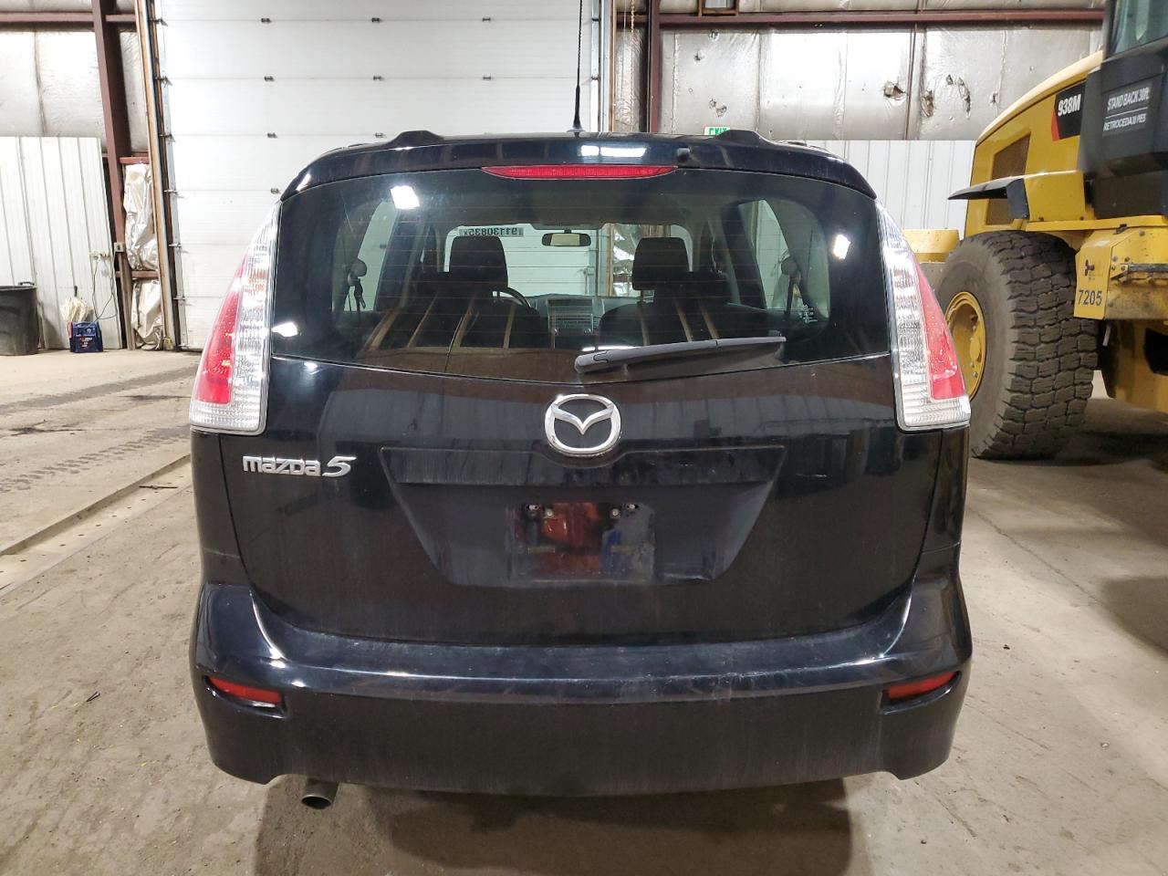 MAZDA 5