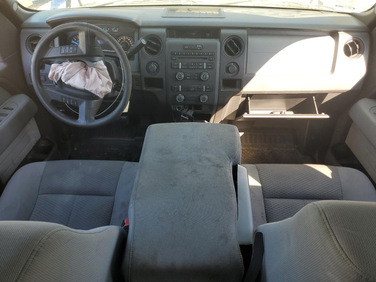 FORD F-150 SUPER CAB