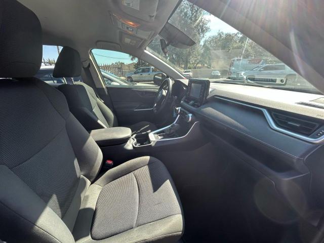 2019 TOYOTA RAV4 LE - JTMK1RFV1KD019780