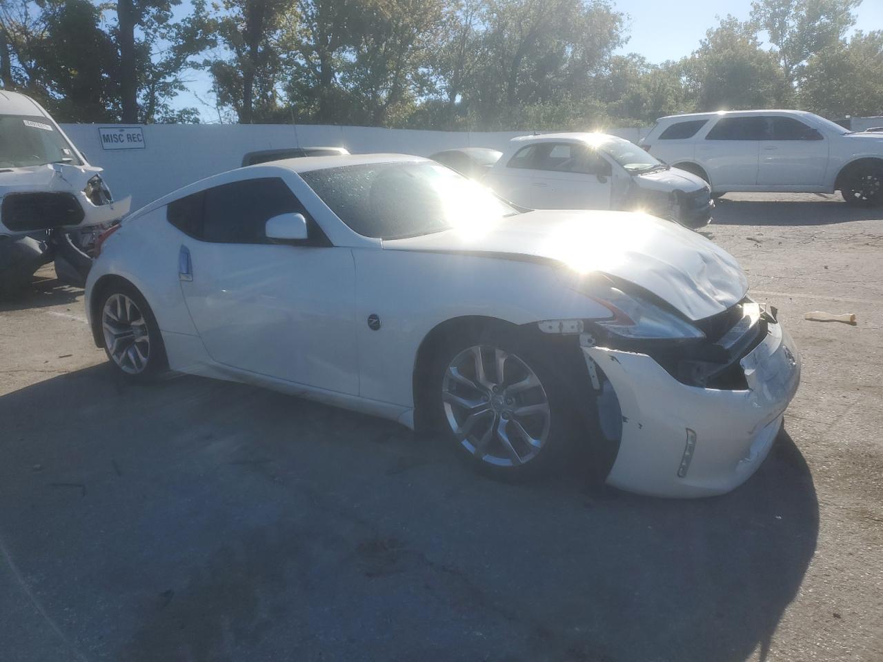 NISSAN 370Z BASE