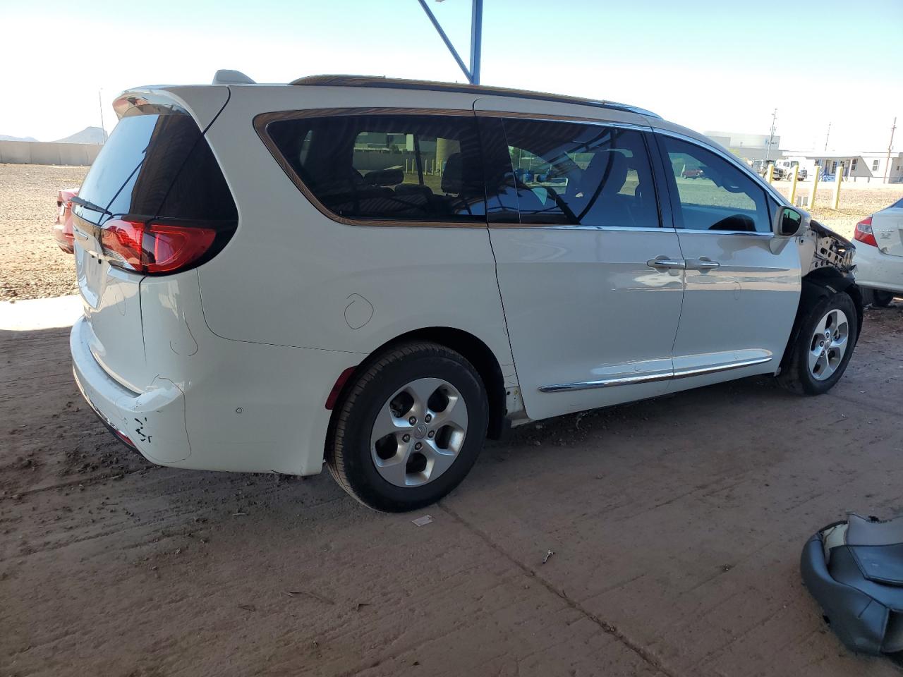 CHRYSLER PACIFICA TOURING L PLUS