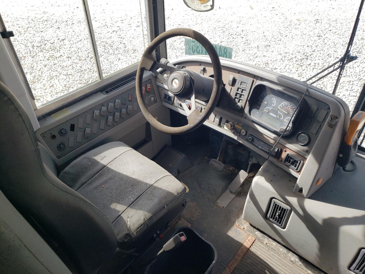 Lot #3278639963 2012 THOMAS SAF-T-LINER HDX