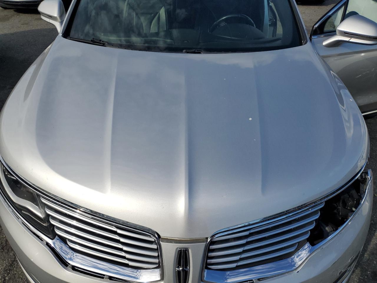 LINCOLN MKX RESERVE