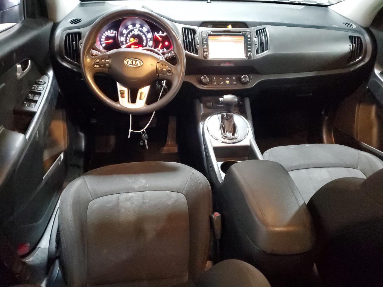 KIA SPORTAGE LX