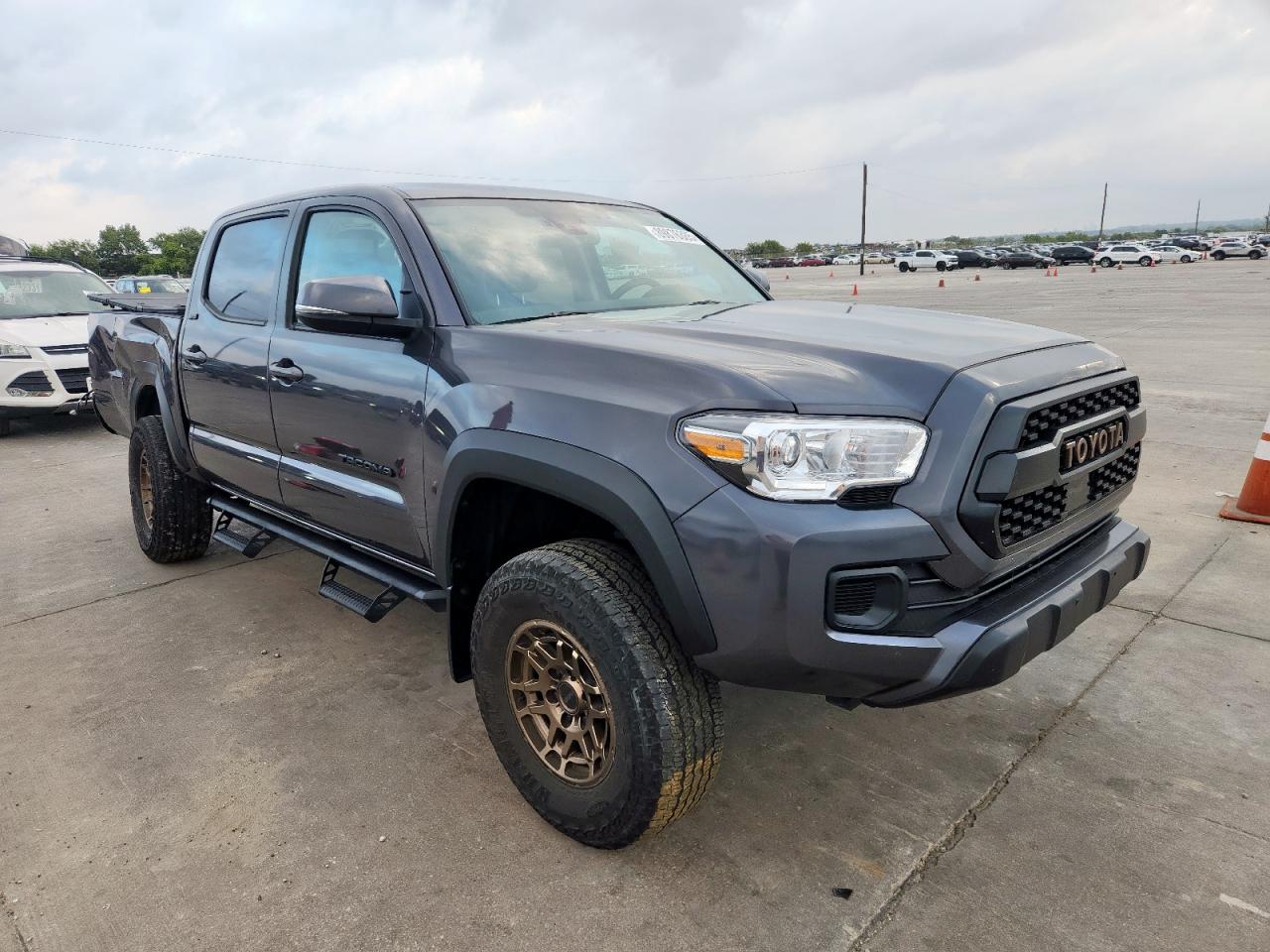 TOYOTA TACOMA DOUBLE CAB