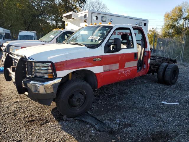 Global Auto Auctions: 2004 FORD F350 SUPER