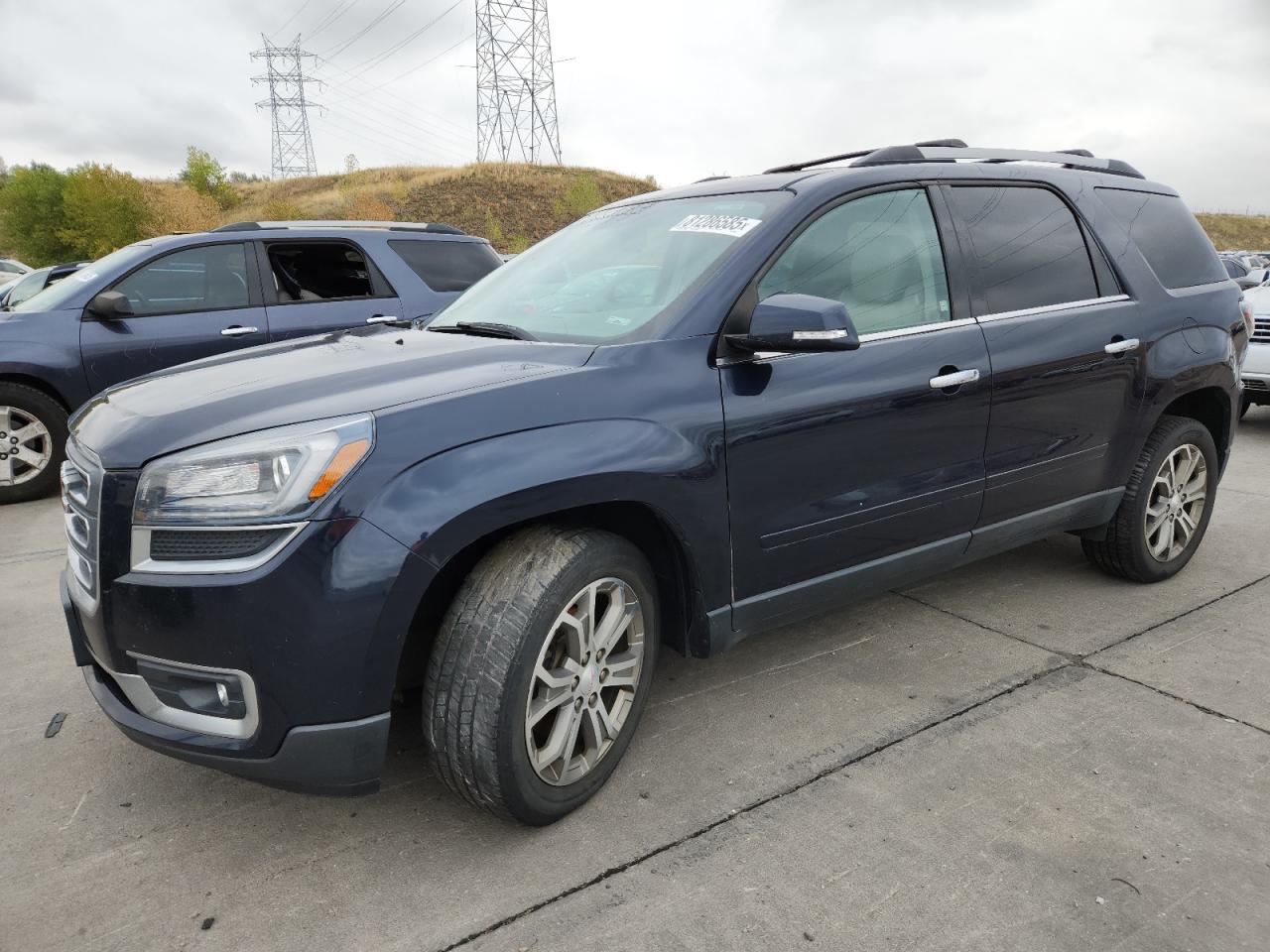 GMC ACADIA SLT-1