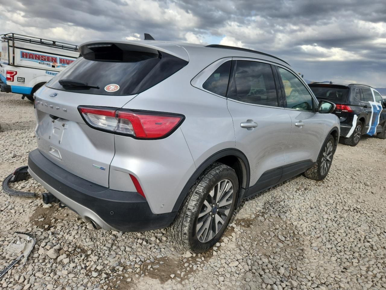 FORD ESCAPE TITANIUM