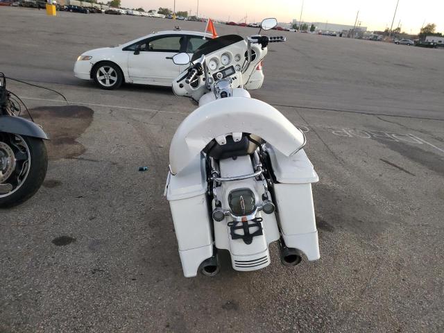 2008 HARLEY-DAVIDSON FLHX - 1HD1KB4138Y611052