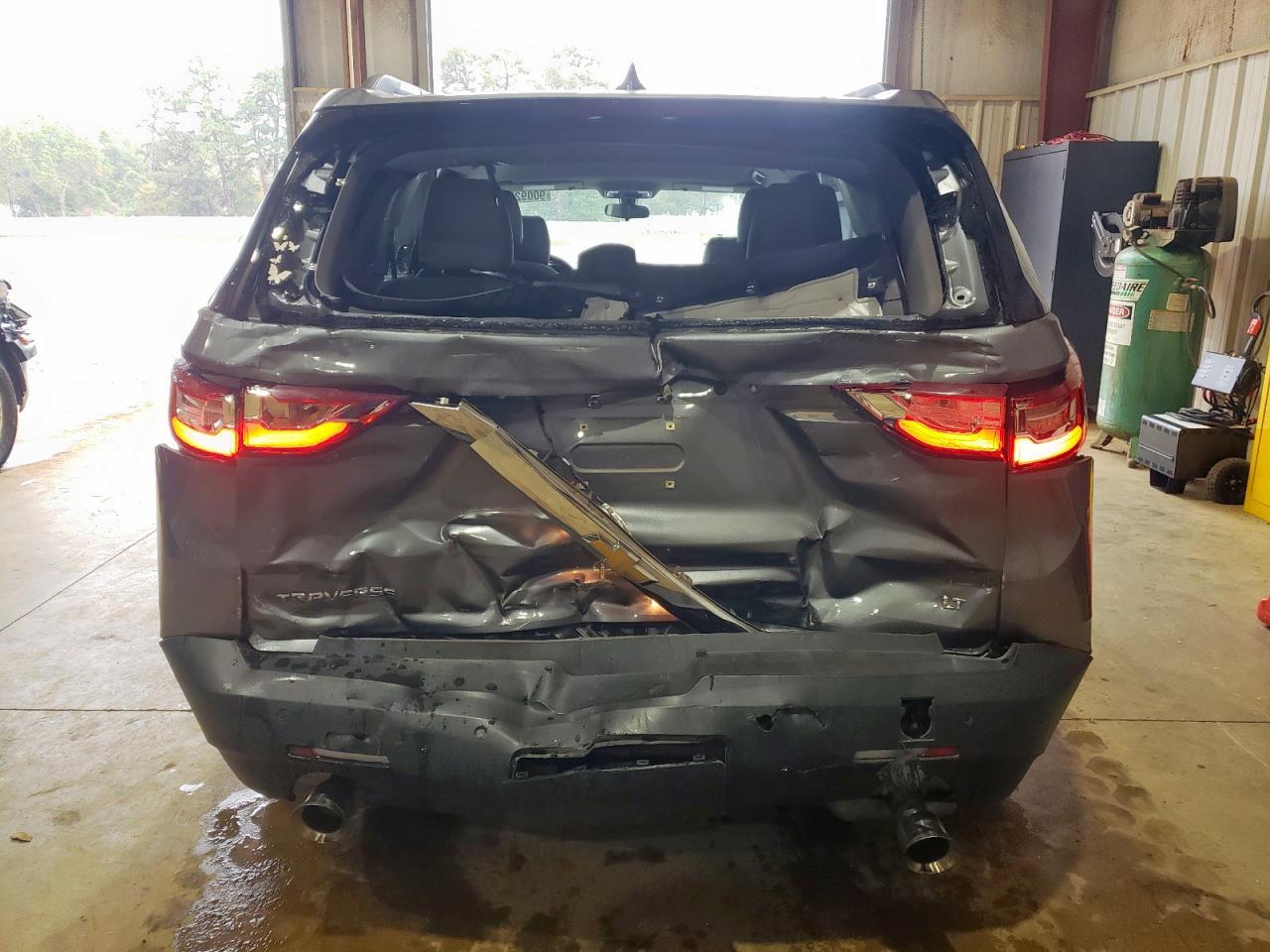 CHEVROLET TRAVERSE LT