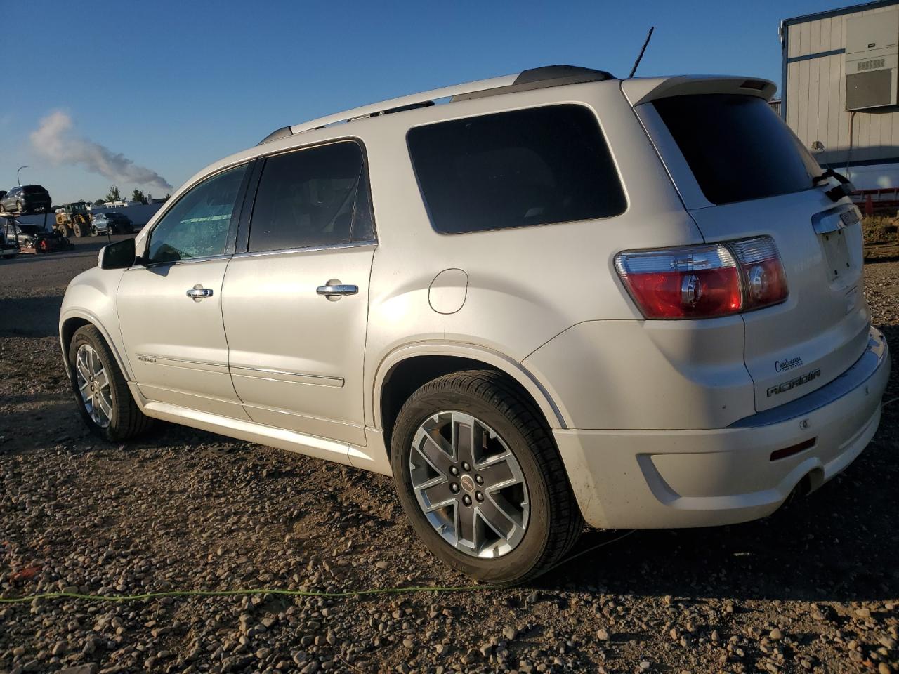 GMC ACADIA DENALI