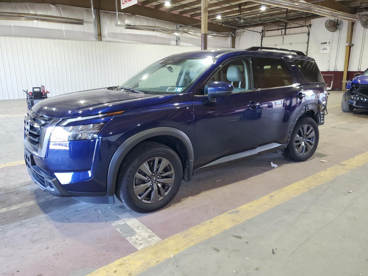 NISSAN PATHFINDER SV