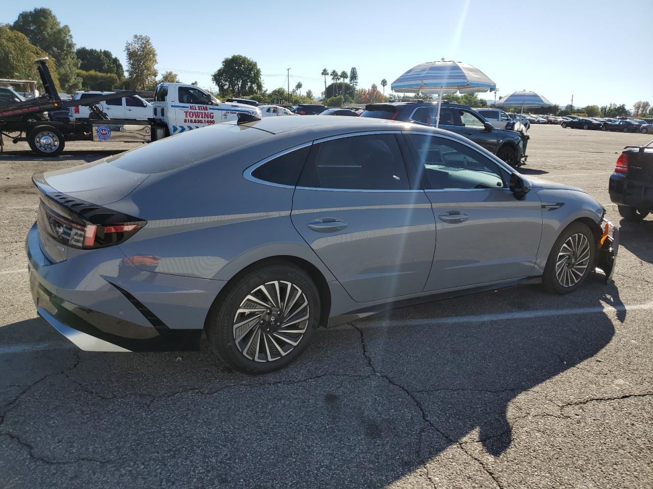 HYUNDAI SONATA HYBRID