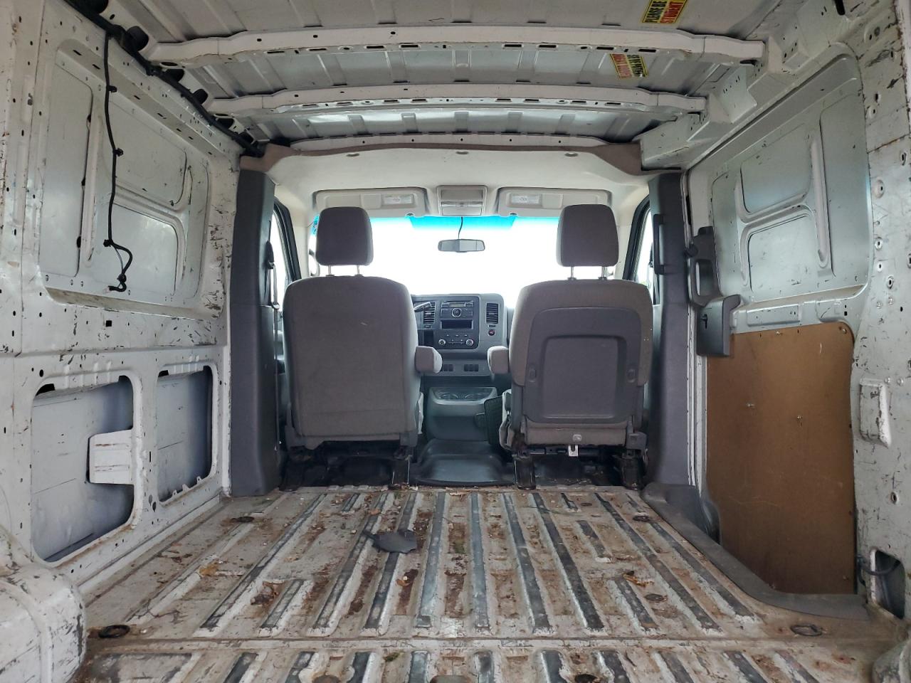 NISSAN NV1500 1500 S