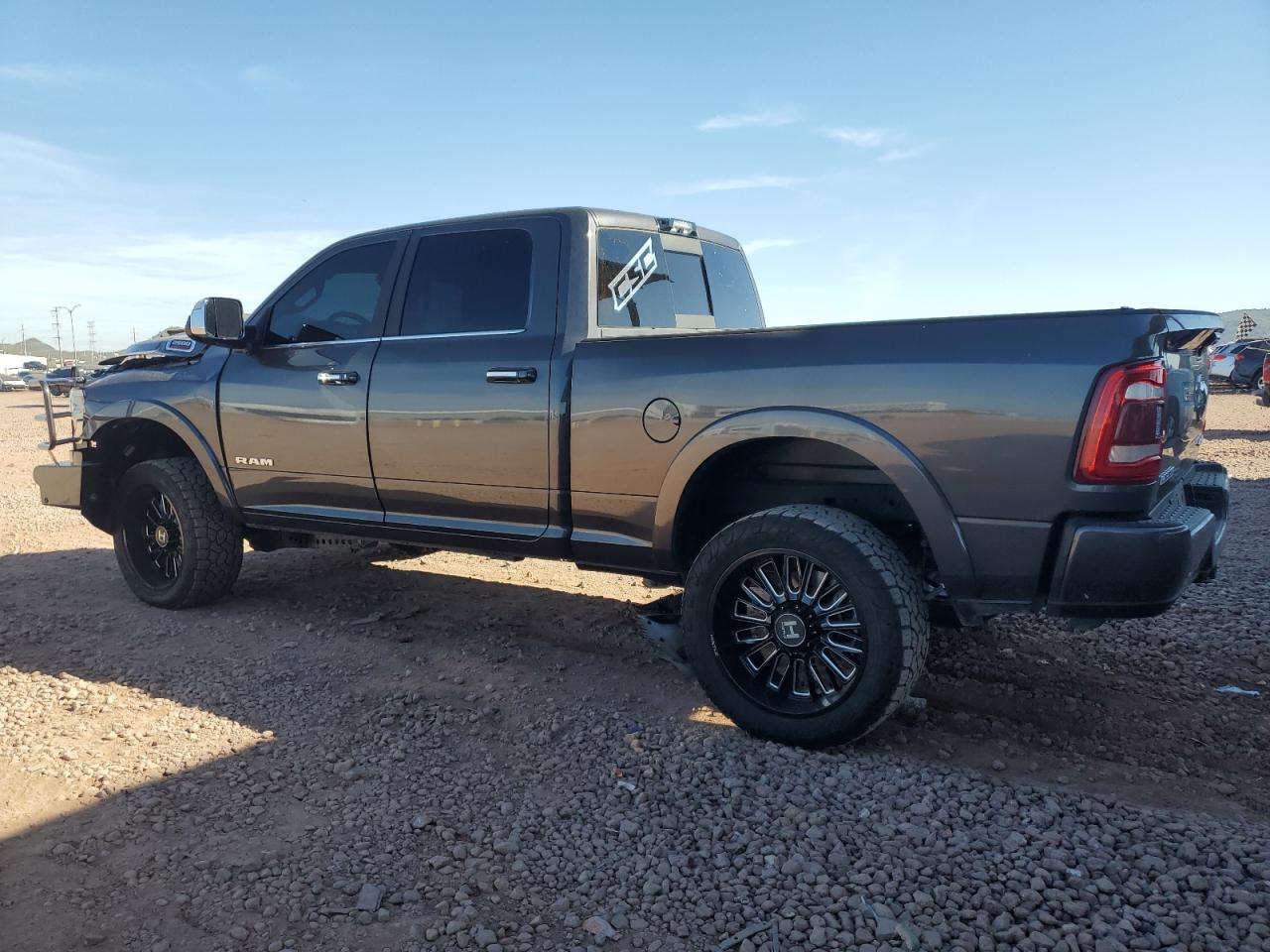 RAM 2500 LARAMIE