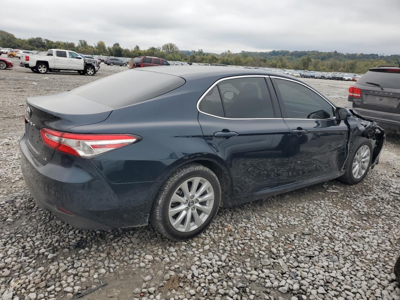 TOYOTA CAMRY L