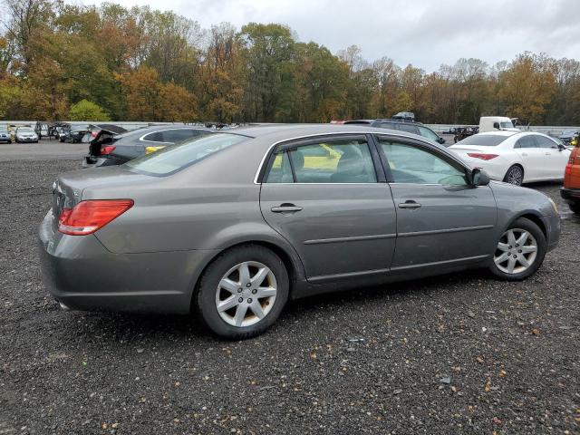 2005 TOYOTA AVALON XL #3291333190