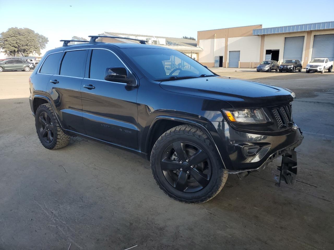 JEEP GRAND CHEROKEE LAREDO