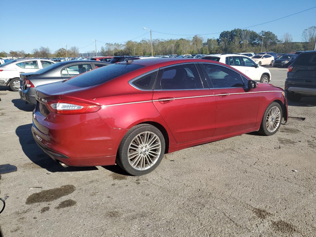 FORD FUSION SE