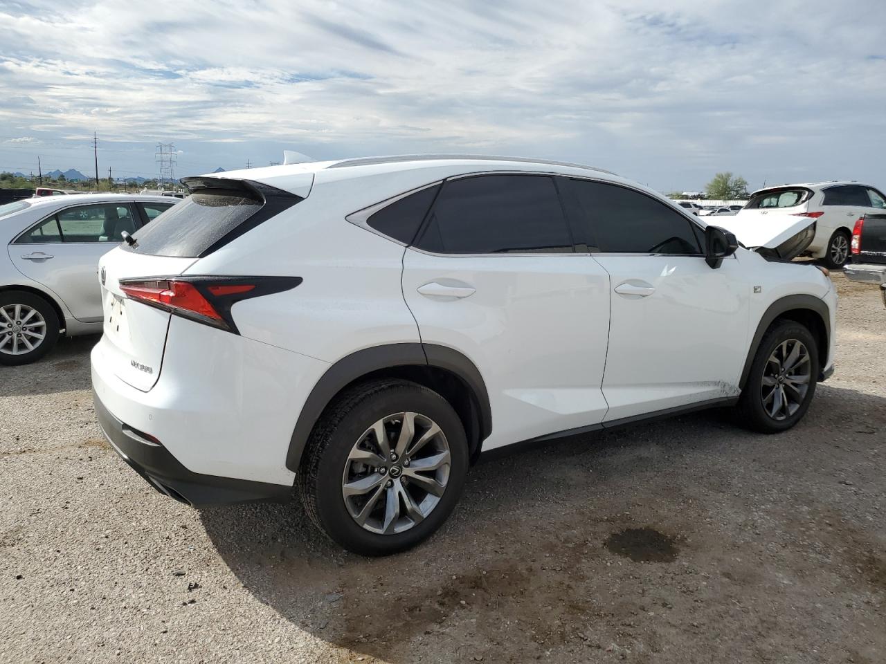 LEXUS NX 300 BASE