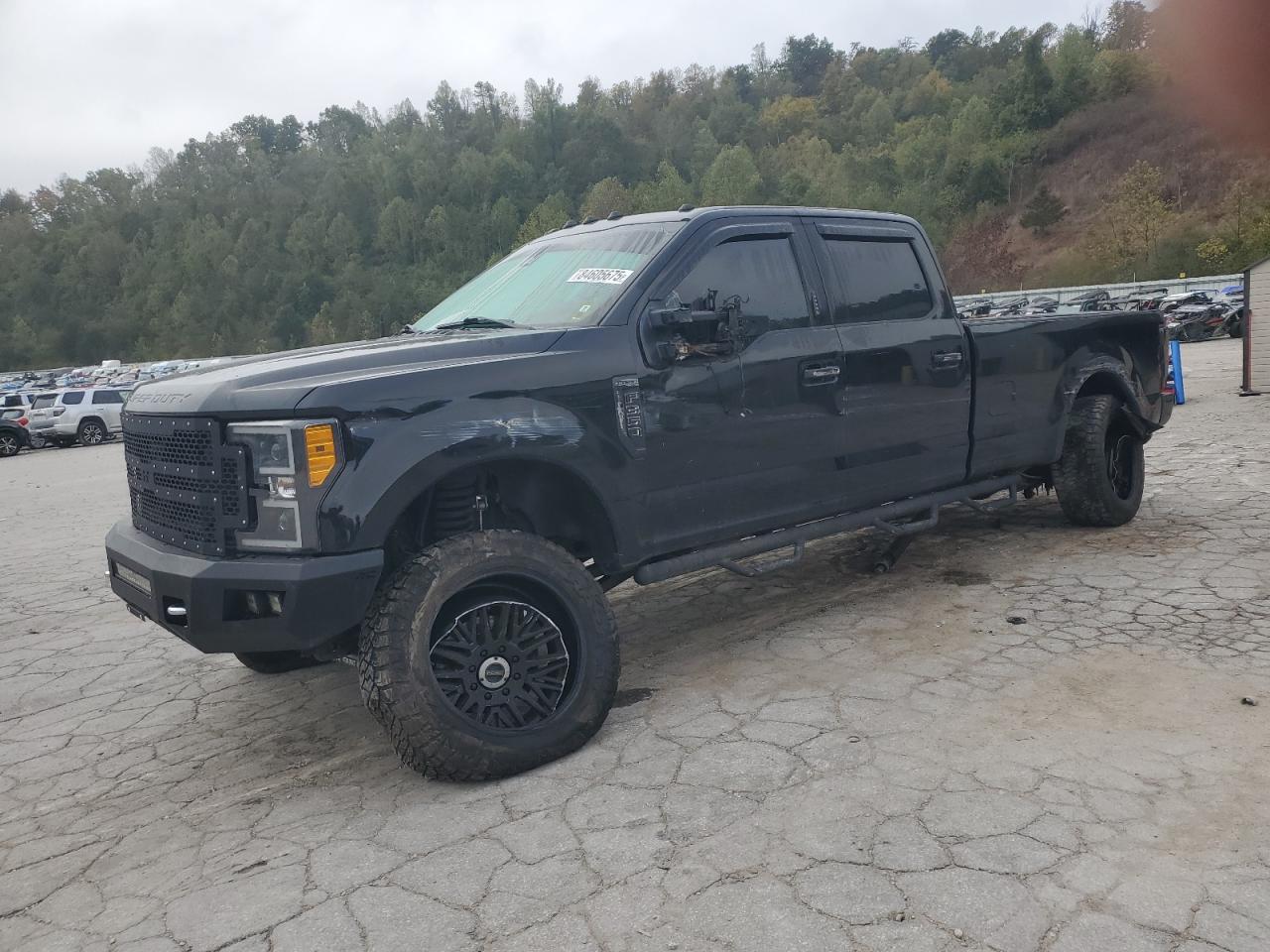 FORD F-350 SUPER DUTY