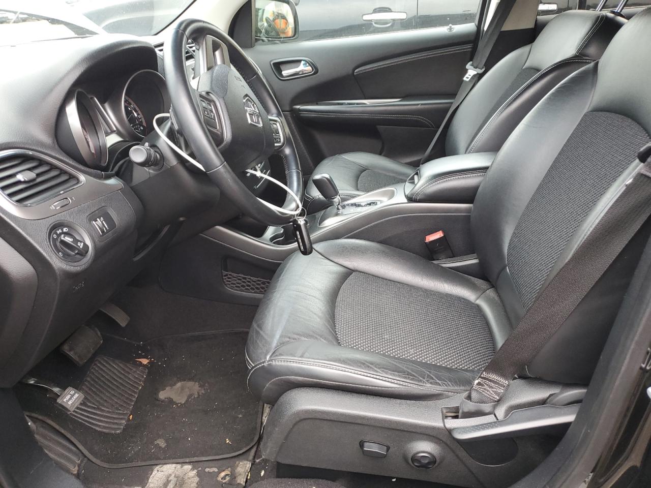 DODGE JOURNEY CROSSROAD