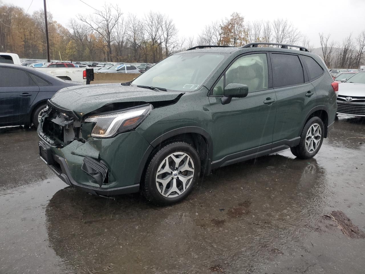 SUBARU FORESTER PREMIUM
