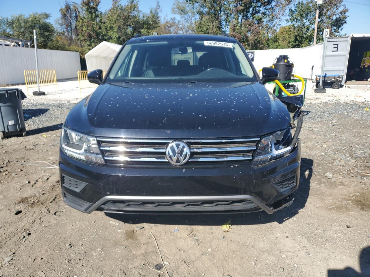 VOLKSWAGEN TIGUAN SE