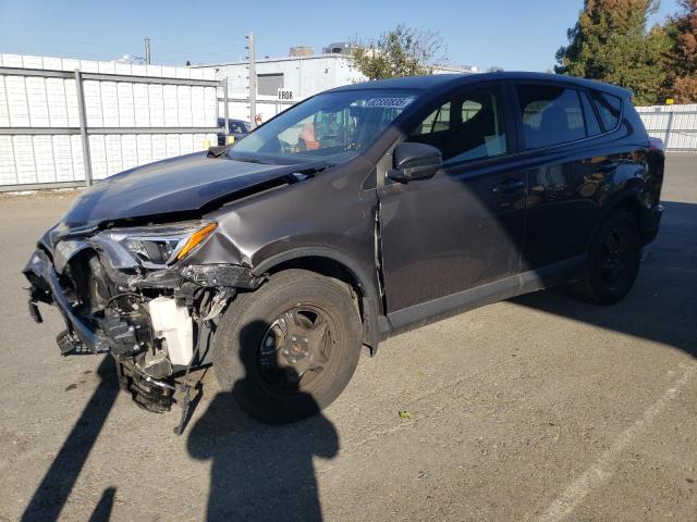 2018 TOYOTA RAV4 LE - JTMZFREV0JJ747902