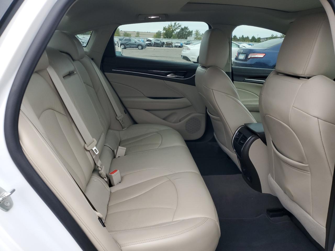 BUICK LACROSSE PREMIUM