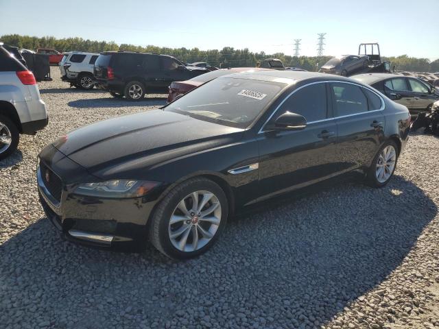 2017 JAGUAR XF PREMIUM SAJBD4BN5HCY32331