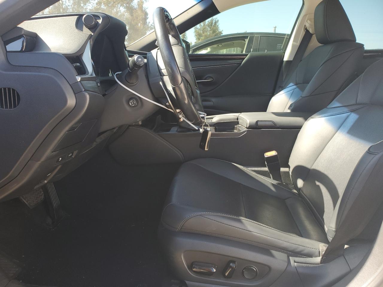 LEXUS ES 300H