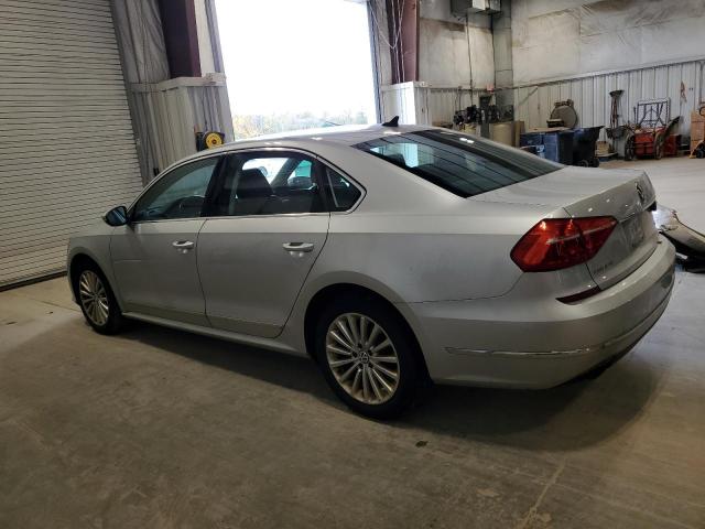 2016 VOLKSWAGEN PASSAT SE - 1VWBT7A30GC039761